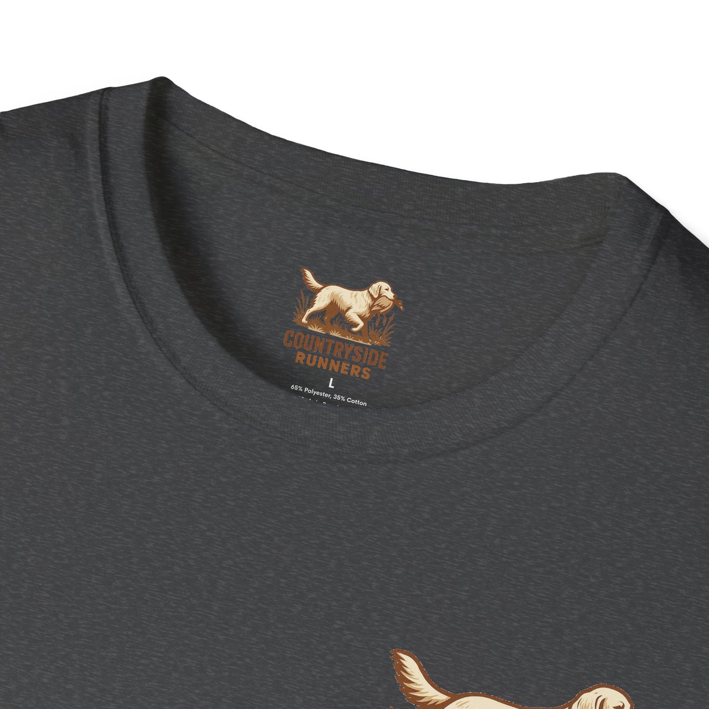 Retriever Hunting Runners T-Shirt, Perfect Gift for Hunters, Outdoor Enthusiasts, Casual Wear, Wildlife Lovers, Adventure Apparel